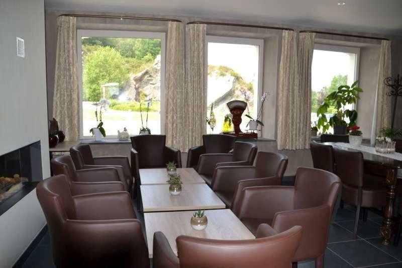 au-magasin Bed & Breakfast Vielsalm Bagian luar foto