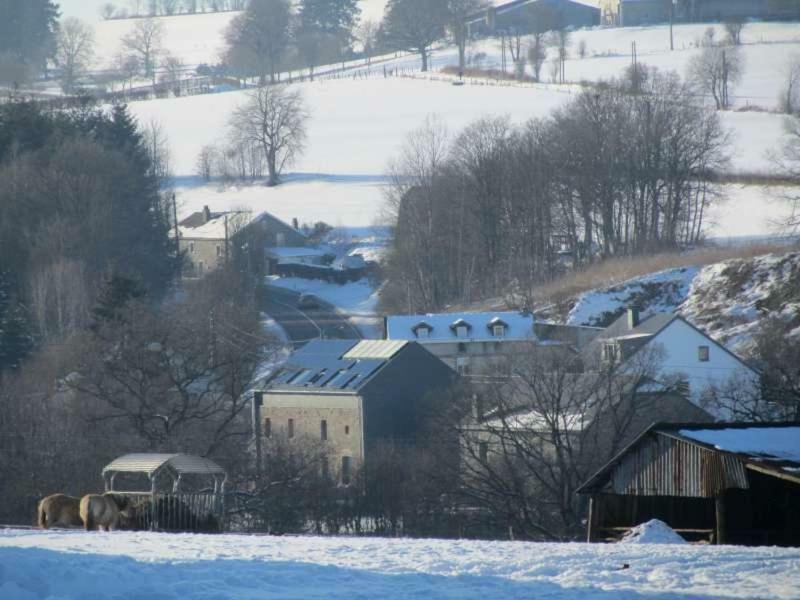 au-magasin Bed & Breakfast Vielsalm Bagian luar foto